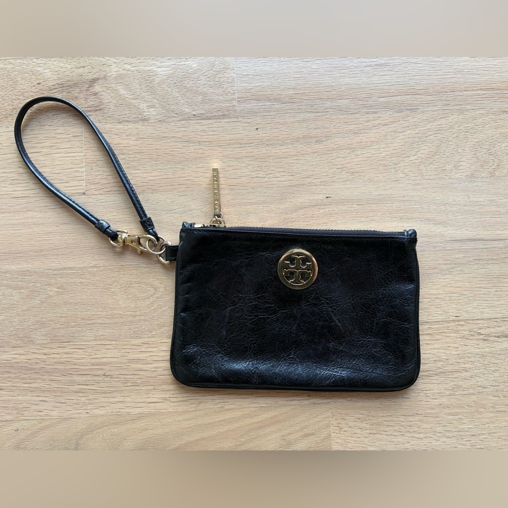 Authentic Tory Burch Wristlet